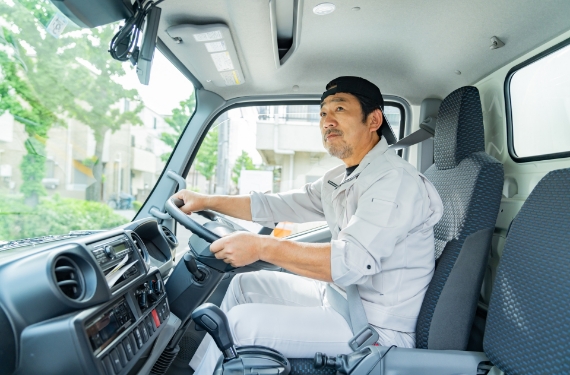 お荷物の運搬・配送業務